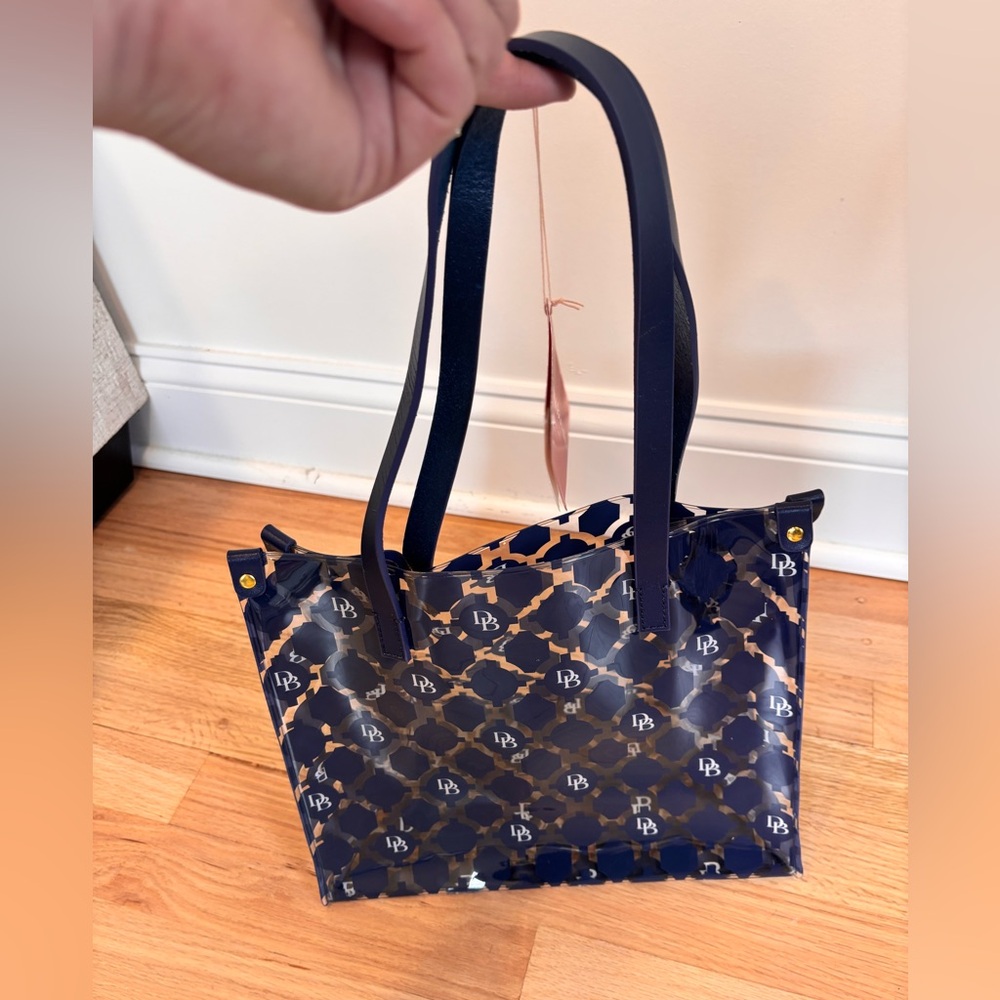 Dooney & Bourke medium shopper tote bag NWT - Picture 5 of 10